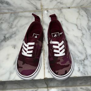TODDLER SIZE 6 • VANS MAROON SLIP ON